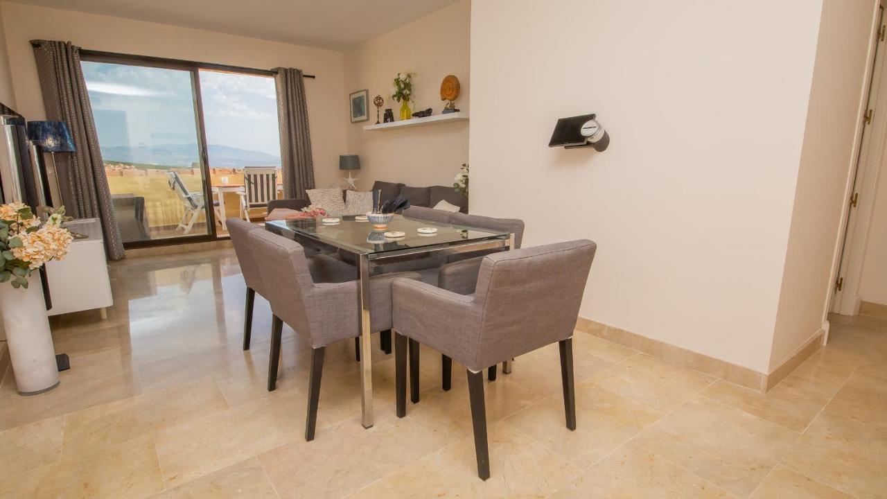 Duquesa Village 16,62,32 Манилва Екстериор снимка